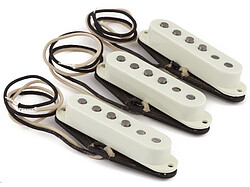 Fender® Pure Vintage '59 Strat® PU Set  