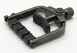 Paige Clik Capo PC-B4R-ETI Banjo/Mand.  