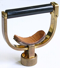 J. Pearse Ol'Reliable Capo Banjo  